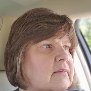 Meet your Posher, Kelley